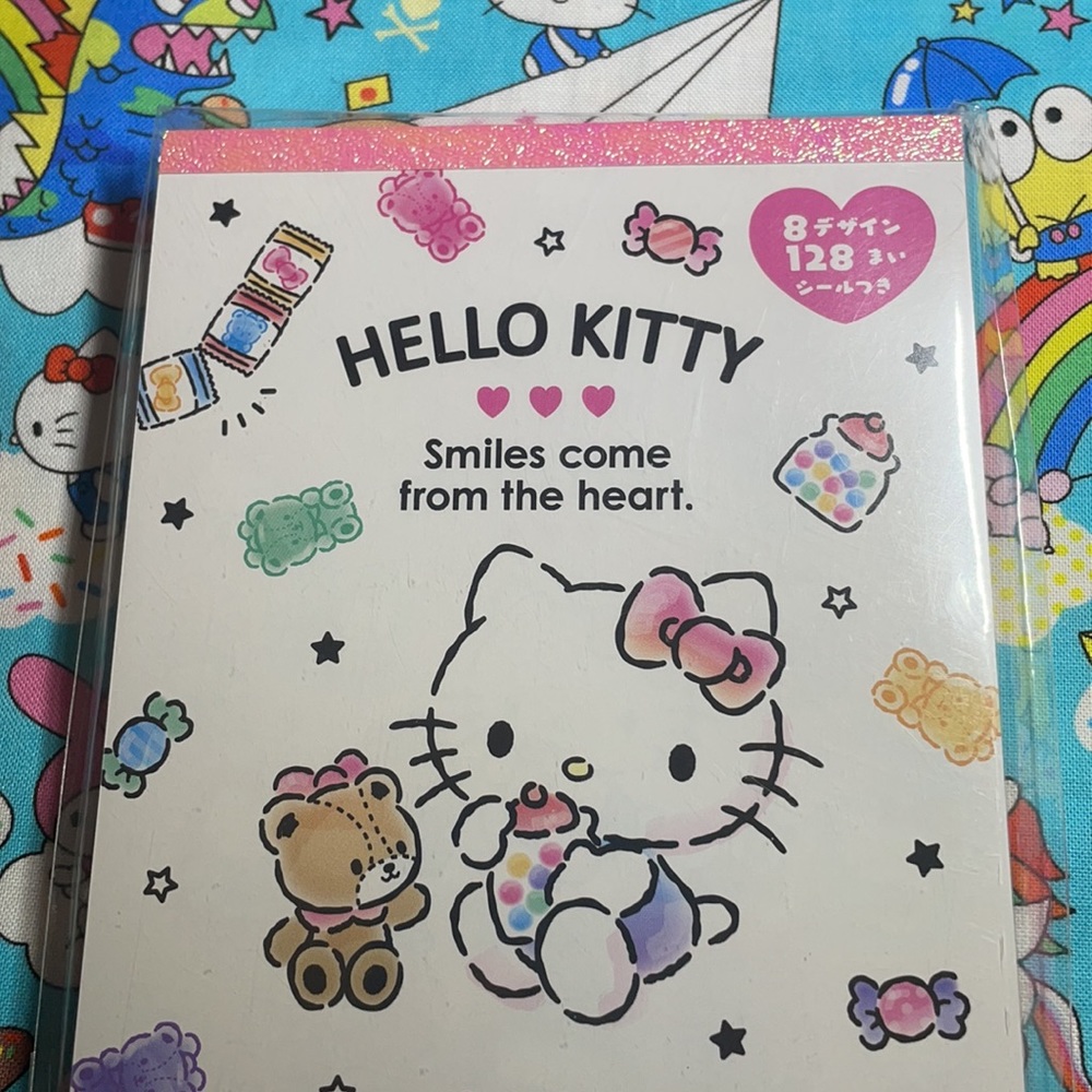 Hello Kitty note pad ‘ - Picture 4 of 6